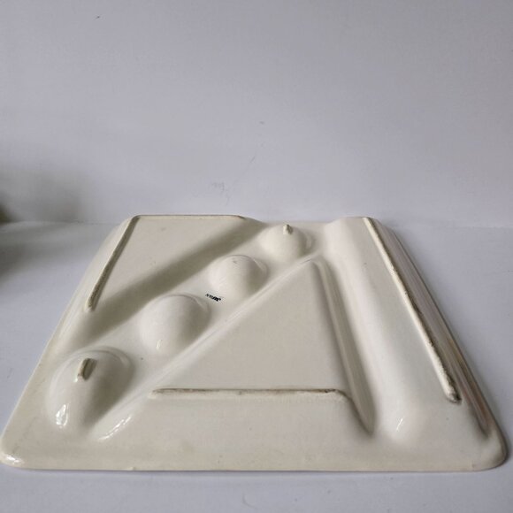 Japanese Ceramic Divided Serving Platter With Hand-Painted Vegetable Design - Picture 15 of 16